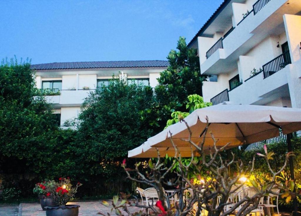 Baan Nan B&B Hotel Esterno foto